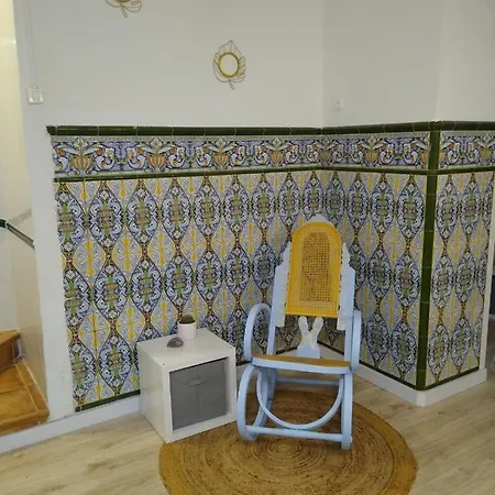 Casa Con Encanto Y Terraza Junto A La Playa Hébergement de vacances Valence